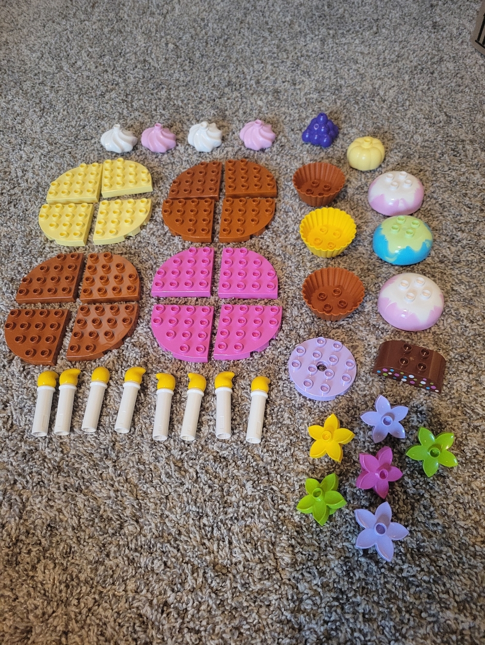 Lego Duplo Blocks - Birthday Cake, Candles, Cupcakes